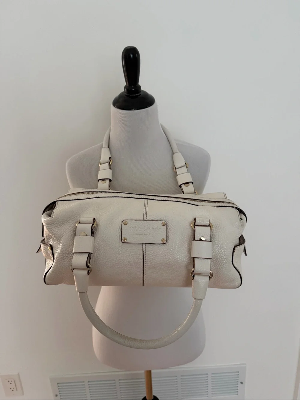 kate spade White Pebbled Leather Satchel with Gold Hardware vintage EUC